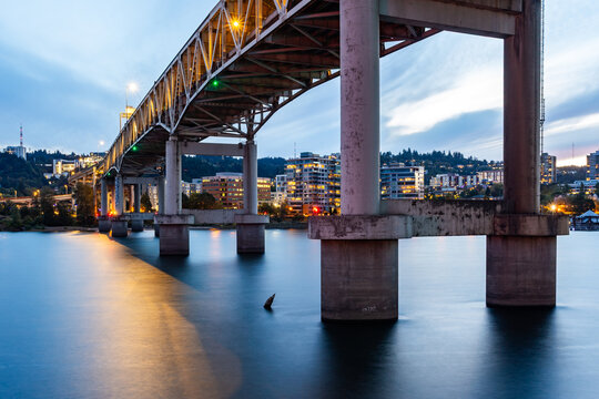 Marquam Bridge across Willamette River. Downtown Portland, OR, in the background