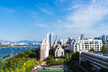 청담지역의 가을풍경과 하늘색- 강남구, 서울, 대한민국 © wanmo