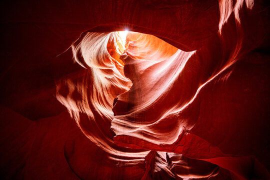 Upper Antelope Canyon, Arizona, USA