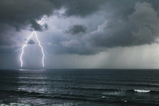 Lightning fork over open ocean