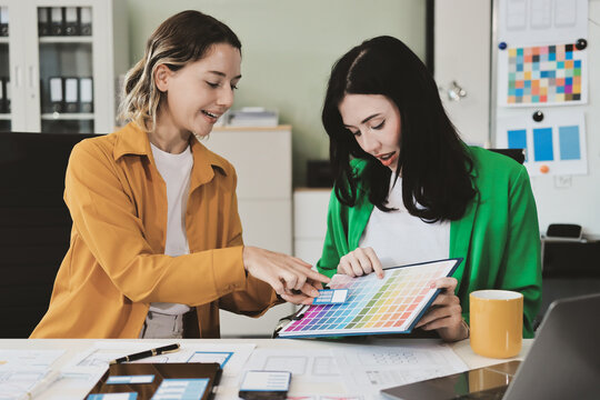 team of UI UX web designer are working together to develop mobile responsive websites with UI UX front end designer previews