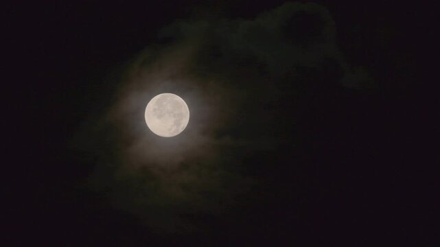 full moon in the night with clouds time lapse 4K