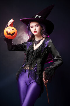 Pumpkin Lantern Witch