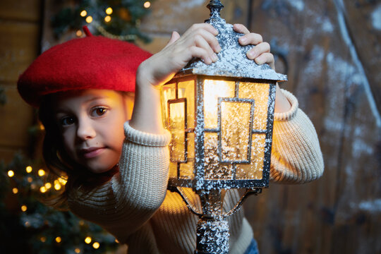 Lantern Magic Christmas