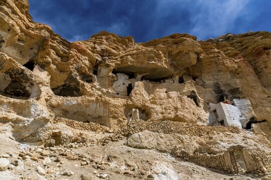 Cave appartments, Garphu, Kingdom of Mustang, Nepal