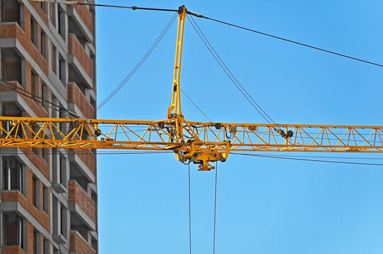 Yellow crane winch