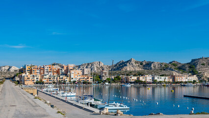 Le port des iles du Frioul © PPJ