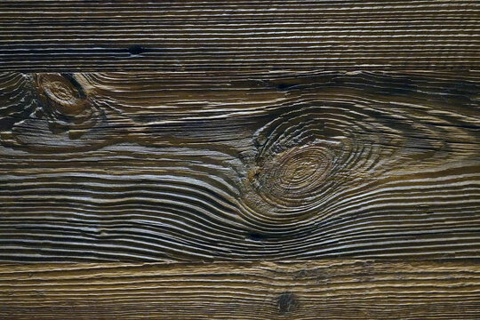 Holzmaserung an einem verwitterten Brett - decoratively graines wooden board