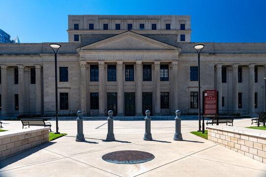 The Federal Courthouse building in Charlotte, NC