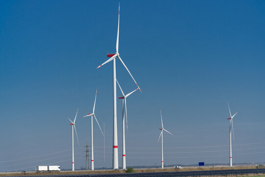Zusammenspiel aus EEG-Novelle 2027 und den beschleunigten Strukturwandel von Braunkohle hin zu erneuerbaren Energien