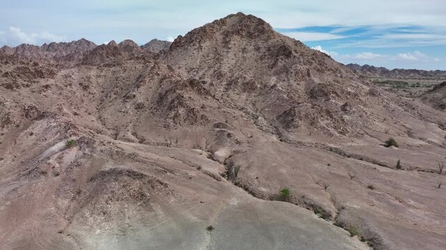 drone climbing rocky peak near the Cargo Muchacho mountains 