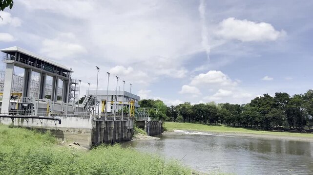 Bueng Nong Bon Pumping Station and Inlet Sluice Gate, designed to address flooding issues in eastern Bangkok.