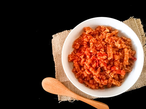 Orek tempe is a typical Indonesian food, specifically a Javanese dish made from tempeh which is cut into cubes or sliced ​​sticks and cooked with special spices, namely Javanese sugar.