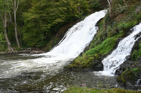 Wasserf&auml;lle von Coo