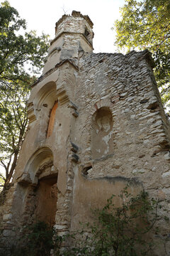 Ruins of a 12th-century medieval church in Hungary. Village of &Oacute;d&ouml;r&ouml;gd, Balaton Uplands, Western Hungary