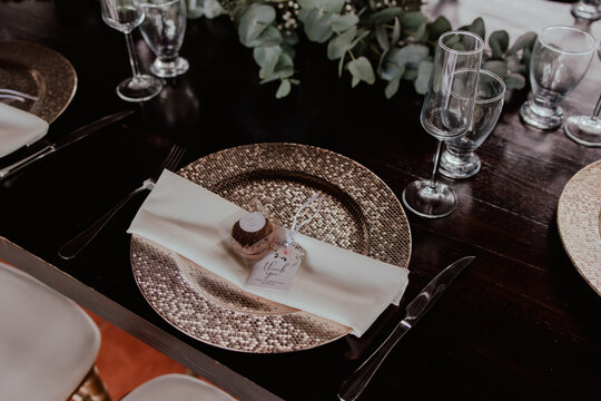 Elegant wedding reception table setting with place card