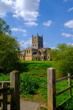 Spring comes to Tewkesbury Abbey on a beautiful April afternoon, Gloucestershire, UK.