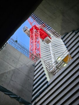 Blick vom U Bahn Tunnel zu den Hochh&auml;usern Frankfurts