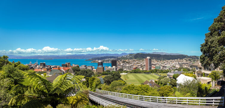 Panoramic view of Wellington harbor and downtown skyline