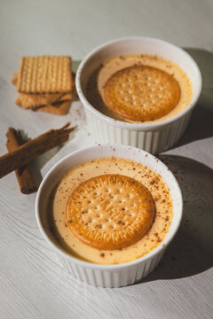 NATILLAS CON GALLETA