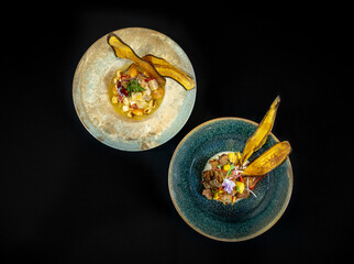pork cracklings with vegetables © Daniel Escobar Photo