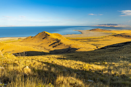 Frary Peak trail overlooks scenic Great Salt Lake shoreline in Utah