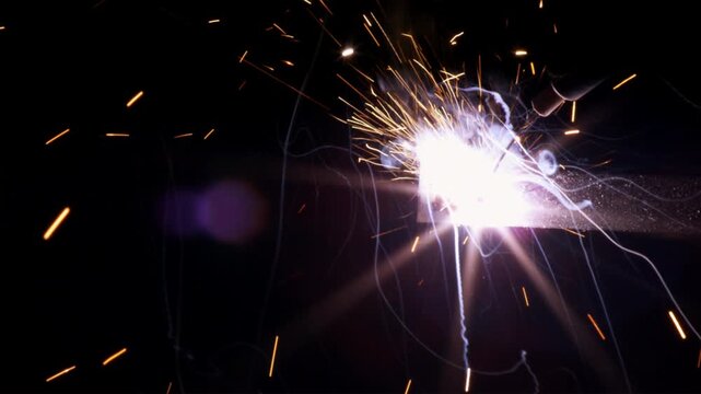 steel, industrial, metal, welding, industry, welder, fire, construction, light, spark, iron, factory, work, flash, manufacturing, technology, weld, equipment, engineering, flame, manufacture, worker, 