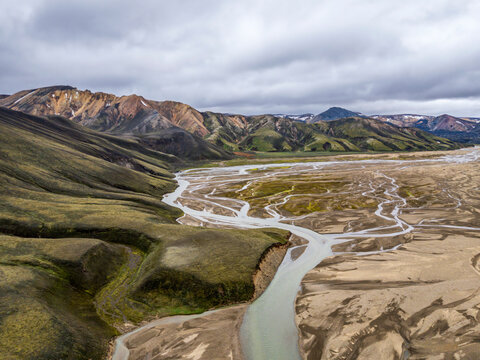 Aerial view of braided J�kulgilskv�sl river in Iceland