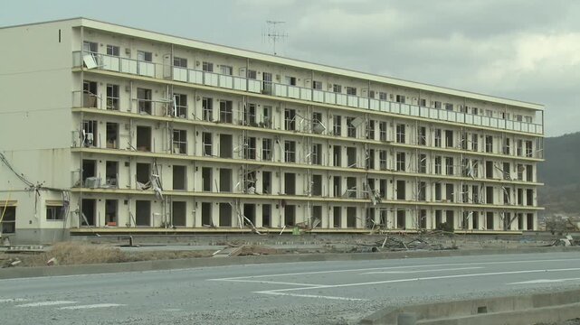 Destroyed Building Showing Water Height In Aftermath Of Tsunami In Japan