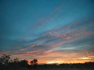 Obraz premium sunset in the city