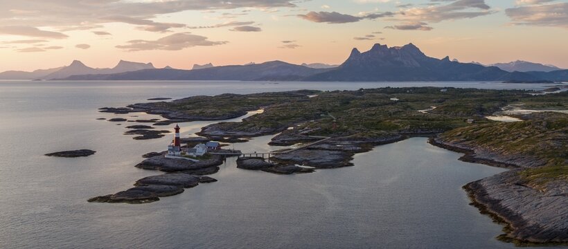 Tranoy Fyr Lighthouse, Tran&oslash;y Fyr, Hamar&oslash;y, Ofoten, Vestfjord, Nordland, Norway