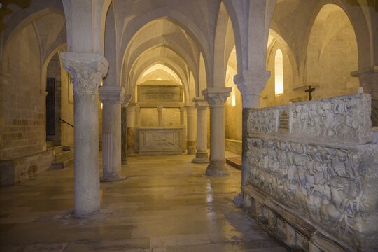 Crypt in the Cathedral di San Leopardo, Osimo, Province of Ancona, Italy