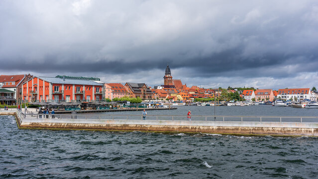 Blick auf Waren von der M&uuml;ritz