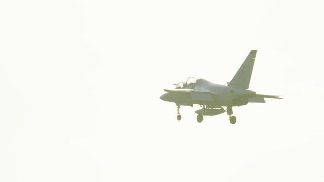 FA 50 fighter jet landing approach maneuvering