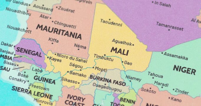 Zoom out view of mali on a modern political world map