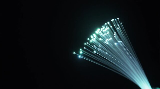 Fibre optic tip pulsing in darkness