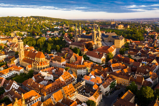 Luftaufnahme, Bamberger Dom mit neuer Residenz, Bamberg, Oberfranken, Bayern, Deutschland,