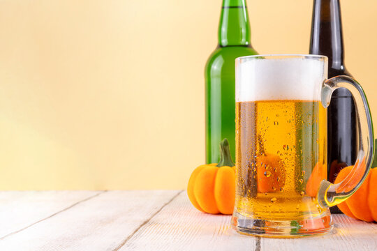  Frothy spicy pumpkin Ale or beer
