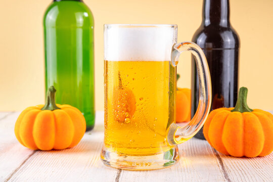  Frothy spicy pumpkin Ale or beer
