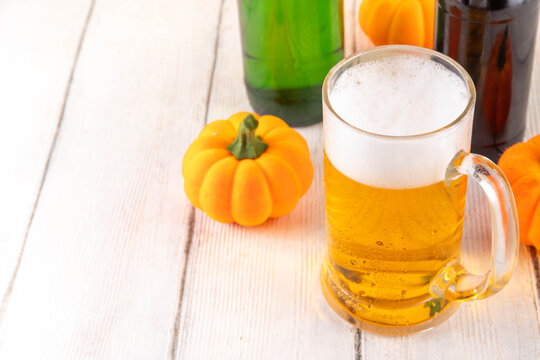  Frothy spicy pumpkin Ale or beer