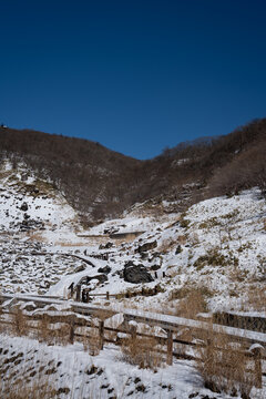 雪山, 冬, 雪, 日本, 岩, 人, ハイキング, 木, 寒い, 森, 自然, 風景, 白, フリーズ, 空, 季節, 山, 雪に覆われた, アウトドア, 青