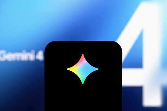 Front view: the Gemini logo displayed on a smartphone screen. Google unveils its new Gemini 4 Argon AI model. October 1, 2026, Lisbon, Portugal.