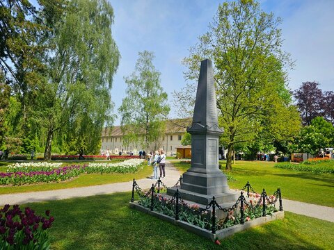 monument to the unknown soldier at morges park in swiss