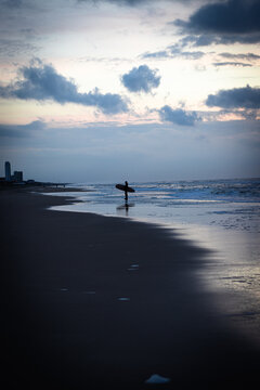 Sunset Surfer