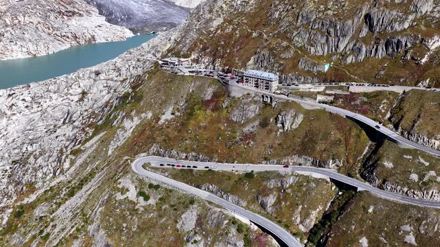 Rhonegletscher und Furkapassstrasse in den Schweizer Alpen &ndash; September 2026