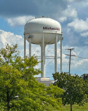 Mishawaka Indiana municipal water tower structure.  August 27, 2026, Mishawaka, IN 