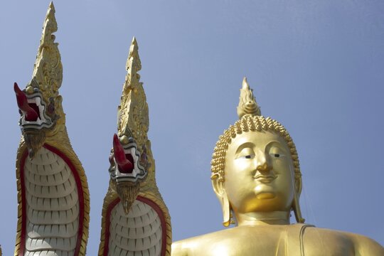 Thailand's largest Buddha statue (Luang Pho Yai: the statue depicts the Buddha in the so-called Maravijaya posture &ndash; the moment when the Buddha resists temptation and attains enlightenment), Wat Muang, Ang Thong, Amphoe Wiset Chai Chan, Thailand