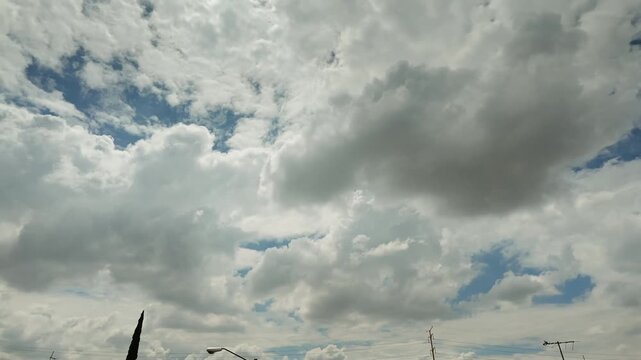 nubes, timelapse, nubes en movimiento, cielo, cielo nublado, movimiento de nubes, formaci&oacute;n de nubes, nubes blancas, nubes de tormenta, clima, meteorolog&iacute;a, atm&oacute;sfera, paisaje, cielo azul, naturaleza,