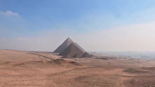 Las Impresionantes pir&aacute;mides de Giza en el Cairo, Egipto