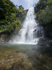 Cascadas y montañas en la comarca Panama © crist.cort